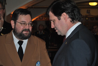 Generalsekr. Jörg C. Steiner mit SKKH Sandor Habsburg-Lothringen